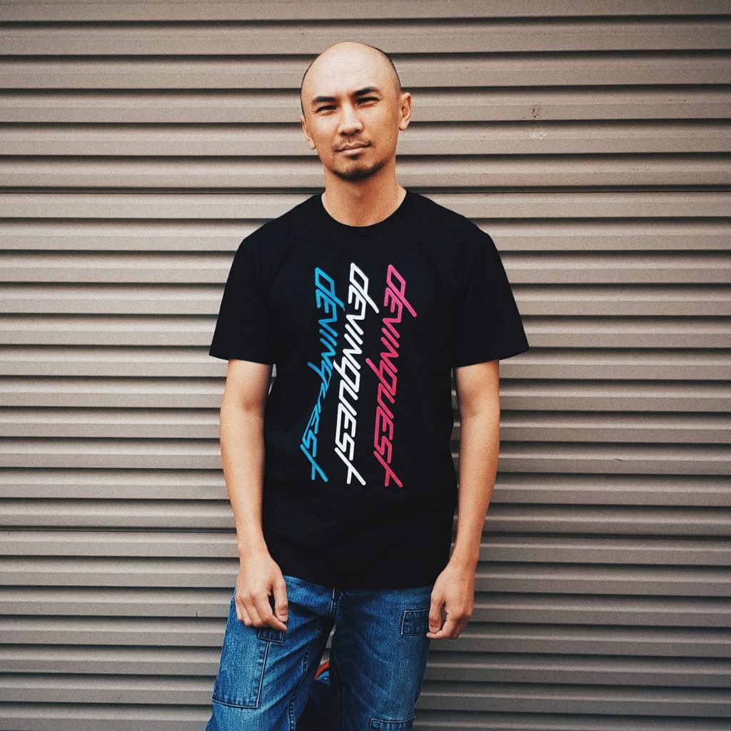 Devinquest T-Shirt 02
